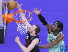 世俱杯分组-关于猛龙险胜篮网，保持不败的战绩的信息