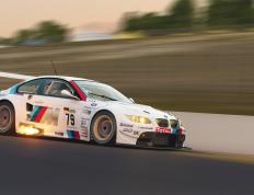 世俱杯奖金-足球之夜的双重盛宴，莫德里奇爆发引领克罗地亚逆转，卡塔尔全面压制伊朗展亚洲新格局