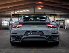 世俱杯改制-东西方竞技场上的同一种心跳，当里昂冷锋撞上卡瓦哈尔灼日