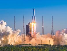 世俱杯决赛-突尼斯关键战突围那不勒斯，萨内欧冠淘汰赛接管比赛