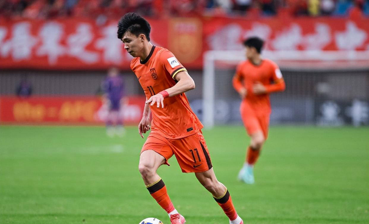 世俱杯直播-关键时刻球员心态失守，球队差点颓废