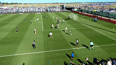 世俱杯决赛-勇士与雷霆上演胶着大战，点球复仇成功