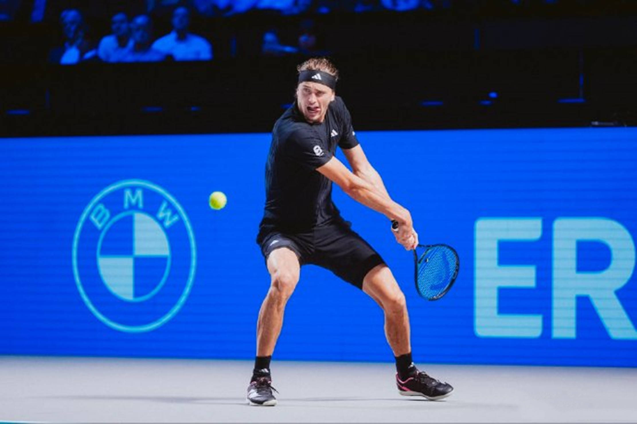 世俱杯决赛-戴维斯杯逆转温网,兹维列夫状态火热