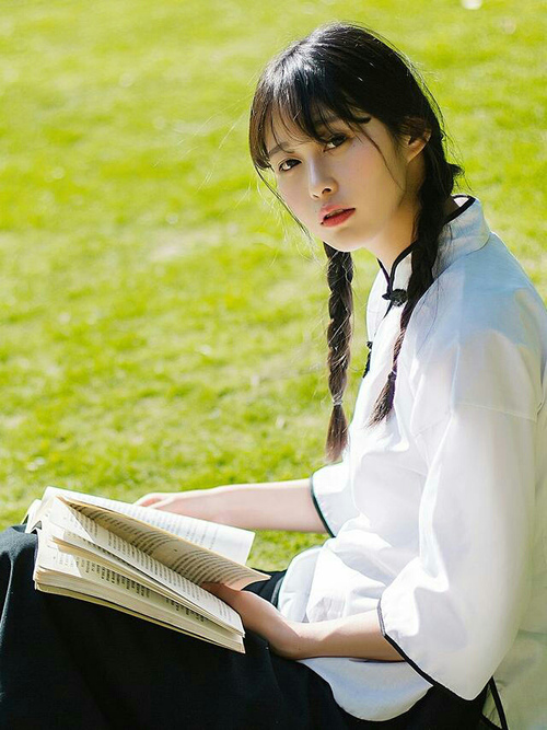 世俱杯直播-节奏纪元，当切特用钢琴家的手指拨动总决赛的秒针